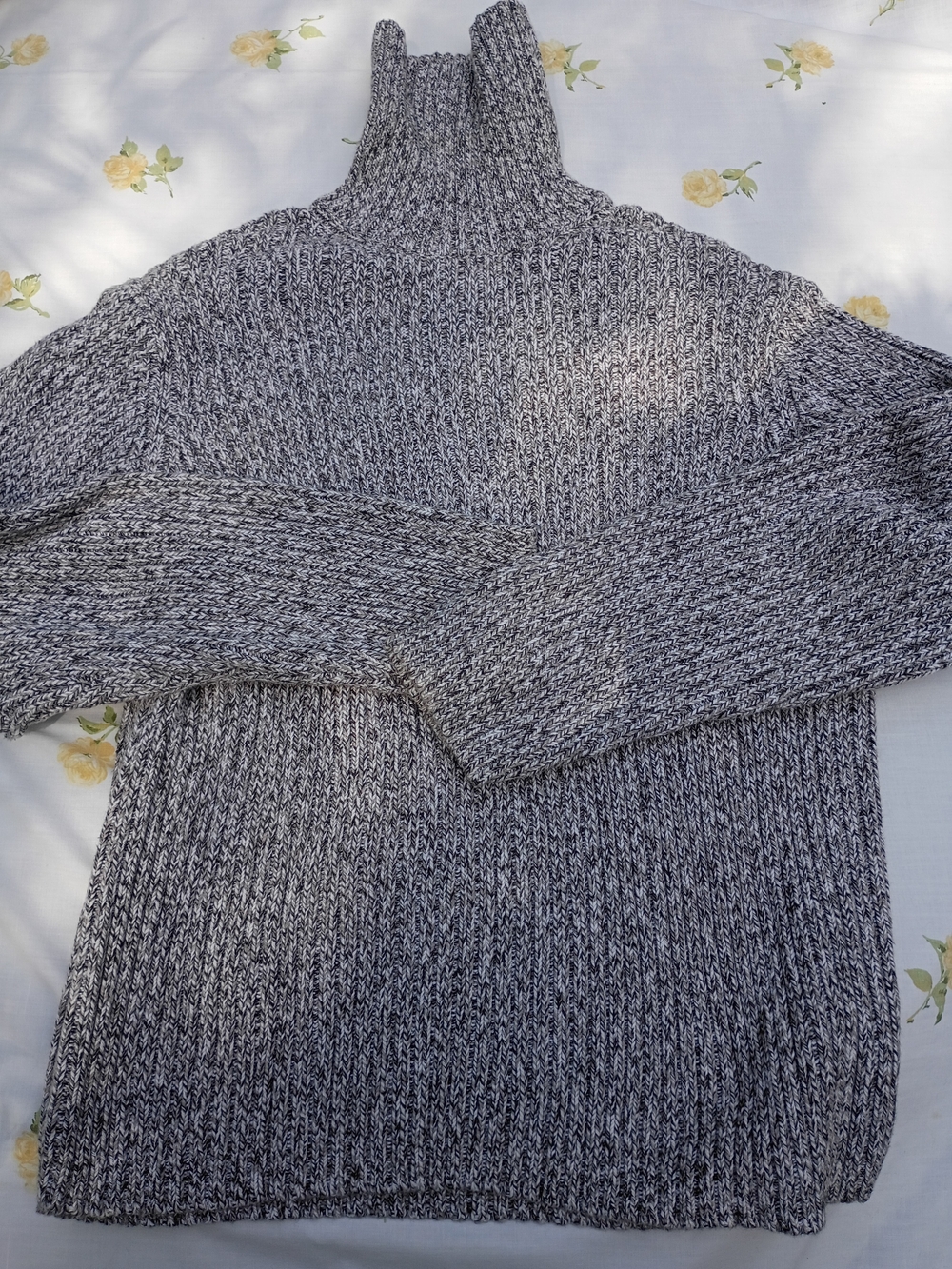 Eddie Bauer Marled Gray Turtleneck Sweater